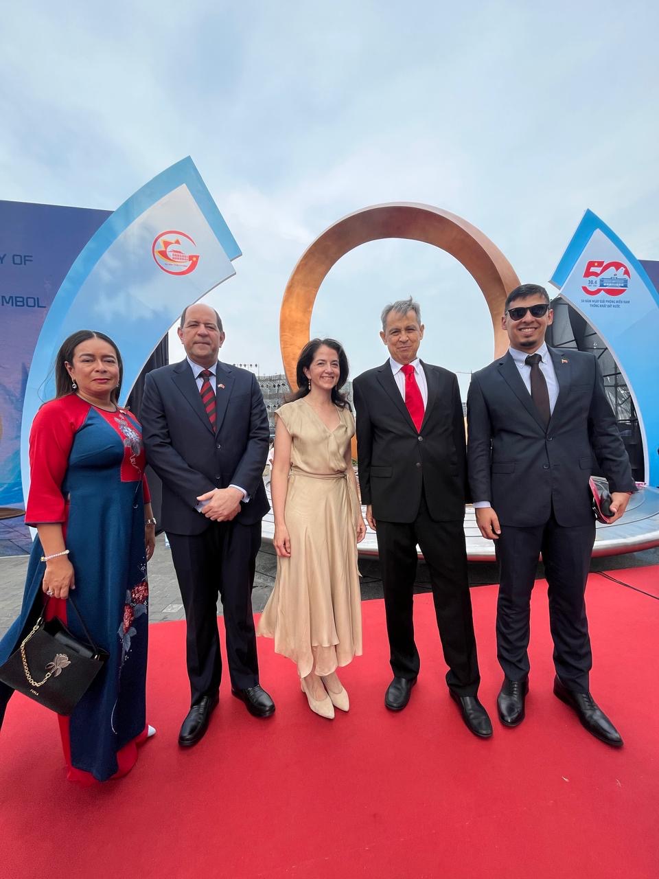 Colombia participa en la conmemoración de los 50 años de la Reunificación de Vietnam y fortalece sus relaciones con actores clave en la ciudad de Ho Chi Minh