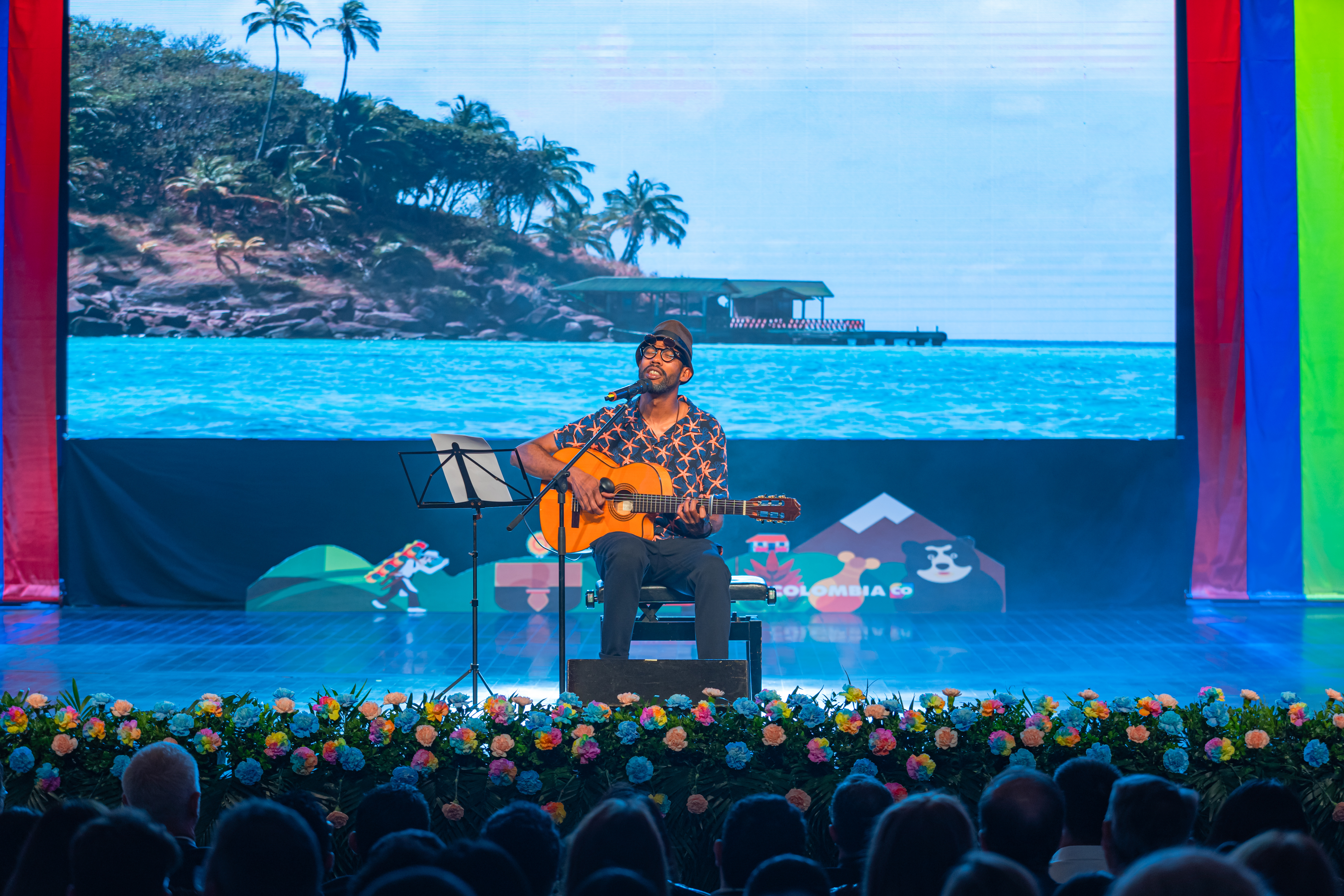 Hanoi vibró al son de calypso, polka y folk, ritmos del caribe colombiano