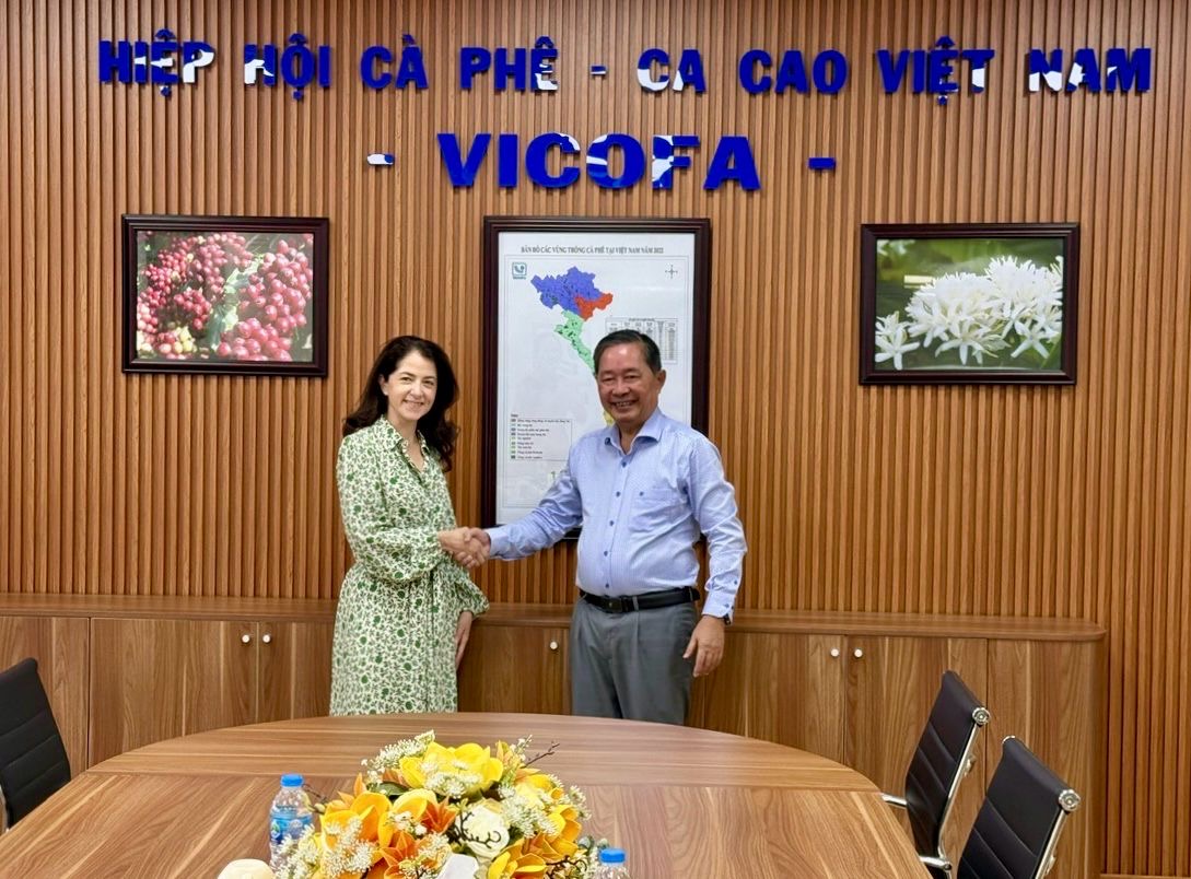Colombia participa en la conmemoración de los 50 años de la Reunificación de Vietnam y fortalece sus relaciones con actores clave en la ciudad de Ho Chi Minh