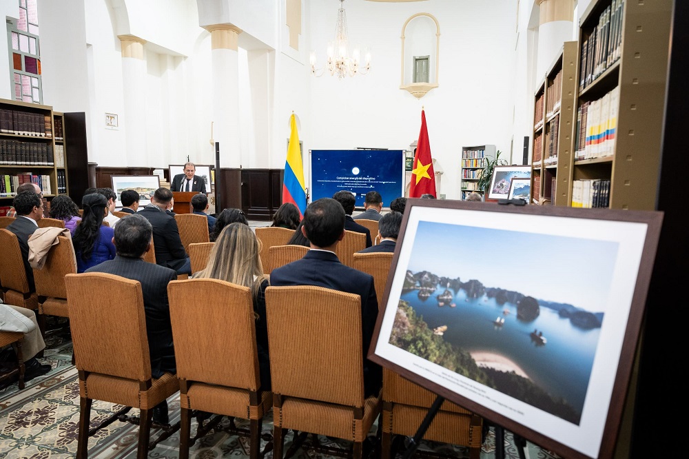 Conmemoración de los 45 años de relaciones diplomáticas entre Colombia y Vietnam