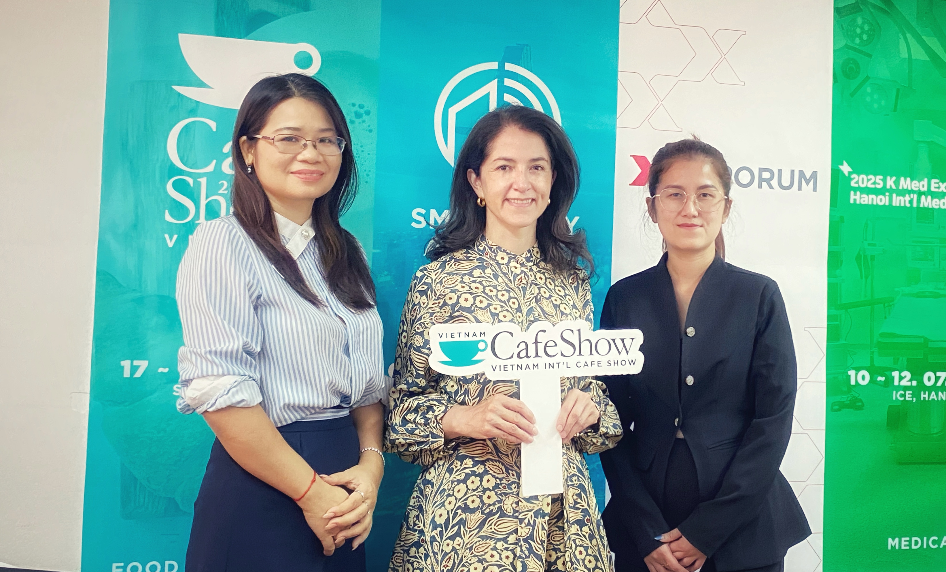 Colombia participa en la conmemoración de los 50 años de la Reunificación de Vietnam y fortalece sus relaciones con actores clave en la ciudad de Ho Chi Minh