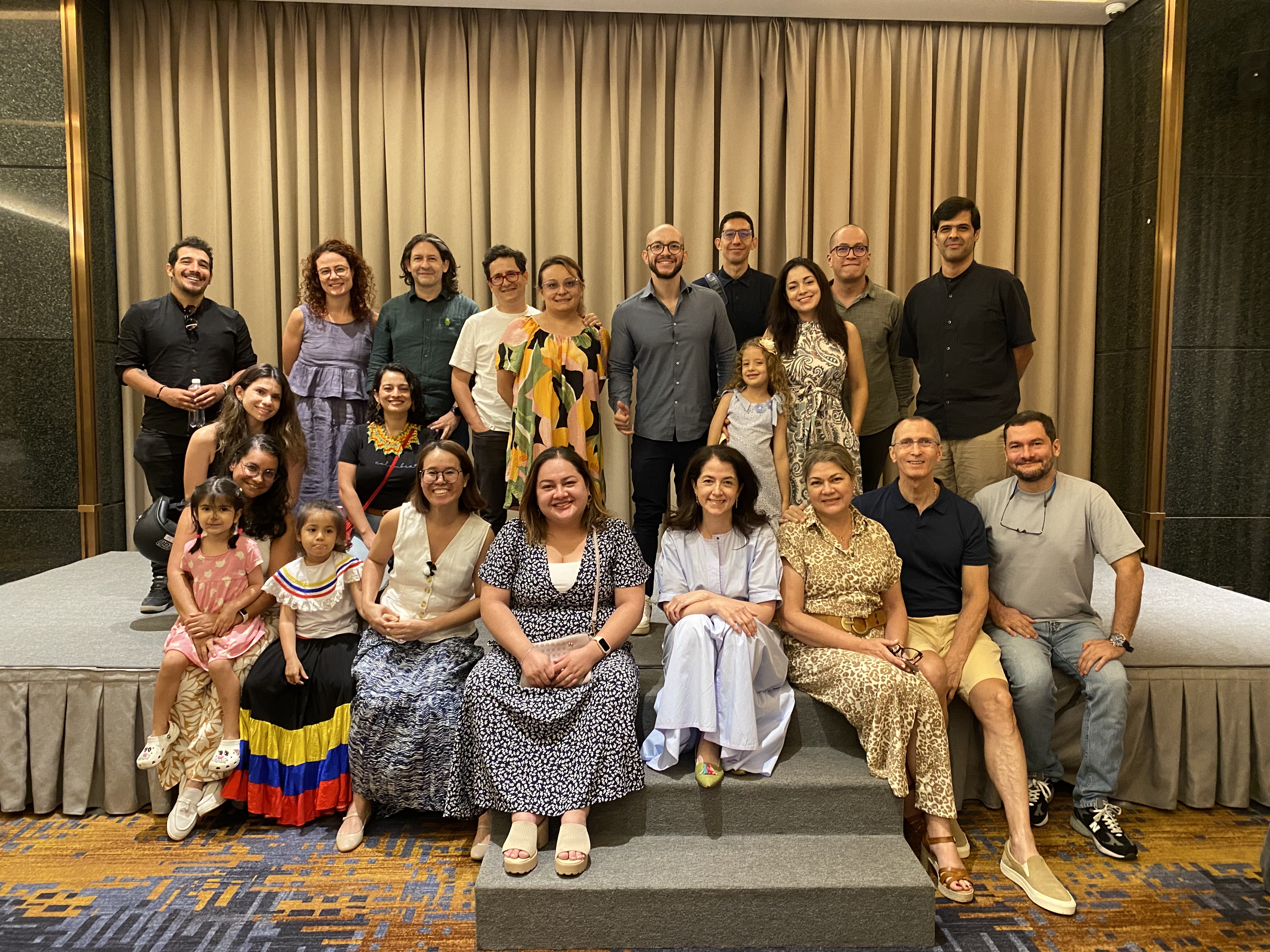 Colombia participa en la conmemoración de los 50 años de la Reunificación de Vietnam y fortalece sus relaciones con actores clave en la ciudad de Ho Chi Minh
