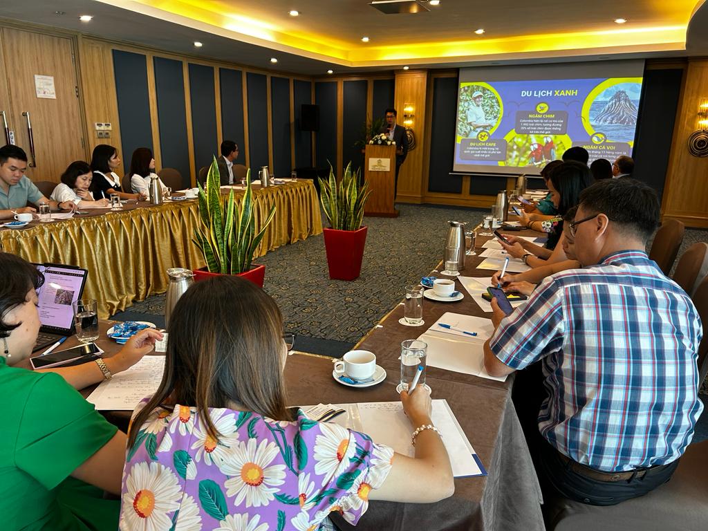 “Caminando por Colombia”, un evento de promoción turística de Colombia en Vietnam