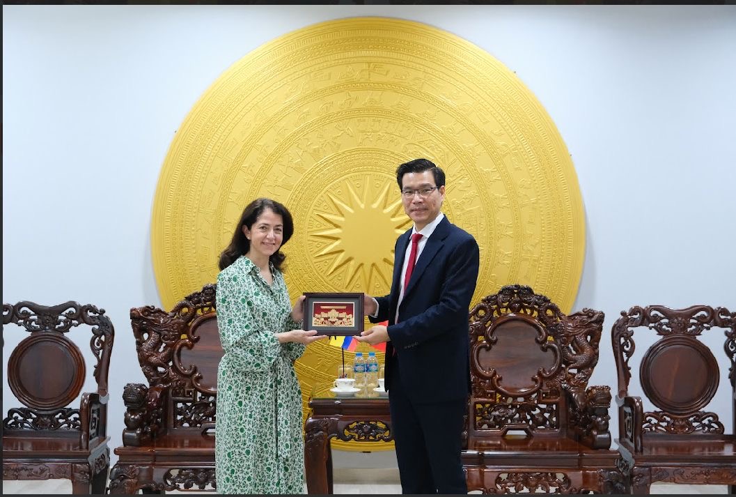 Colombia participa en la conmemoración de los 50 años de la Reunificación de Vietnam y fortalece sus relaciones con actores clave en la ciudad de Ho Chi Minh